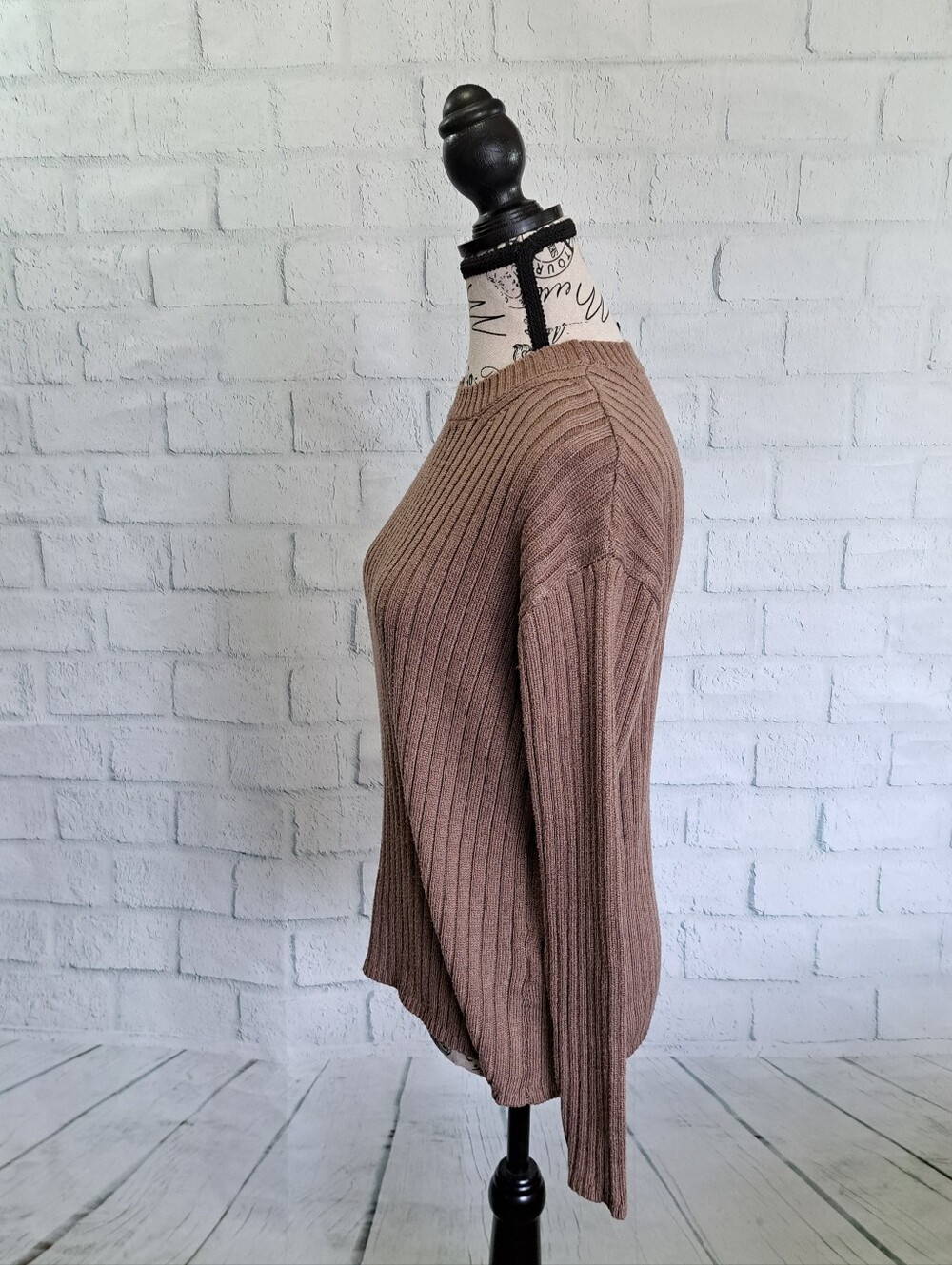 Jessica Simpson Tan Ribbed Sweater - Picture 3 of 9